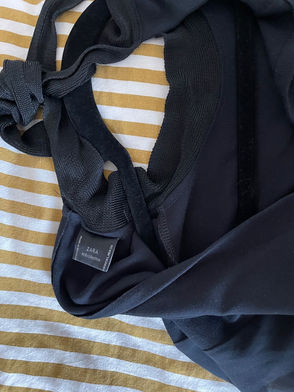 Vestiti: Zara dress with mock neck – Usato da Zürich venduto da lulu_c 3