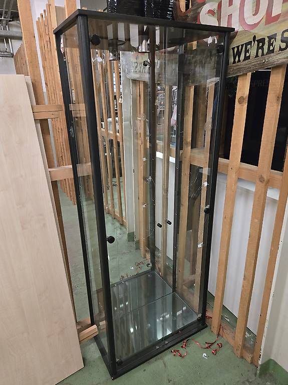 Vitrines: Glasvitrine  – D'occasion à Thunstetten par gregios1
