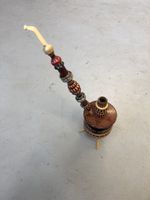 Afrikanische Holzpfeife mit Ständer