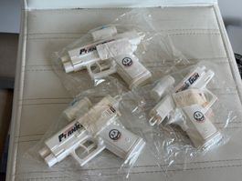 Spielzeugpistolen Prank Gun weiss 3 Stück neu verpackt