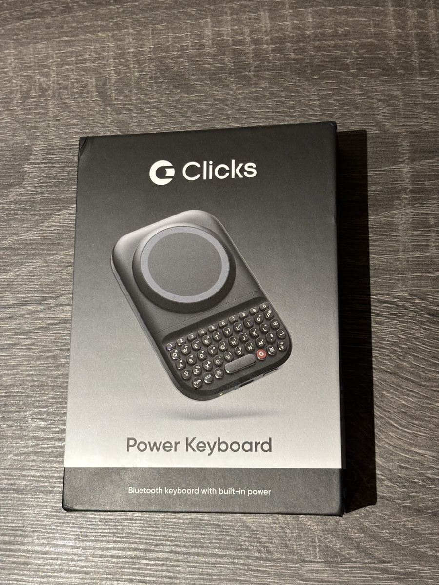 Claviers: Clicks Power Keyboard neu und ungeöffnet  – Neuf avec emballage d'origine à Hünenberg par Hegi2000