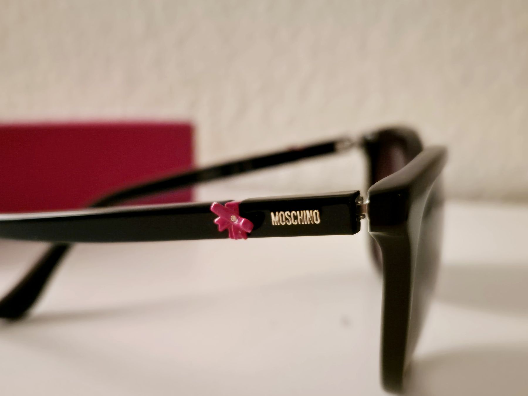 Moschino Occhiali & Lenti: Moschino Sonnenbrille – Usato da Bassersdorf venduto da Stallone89 1