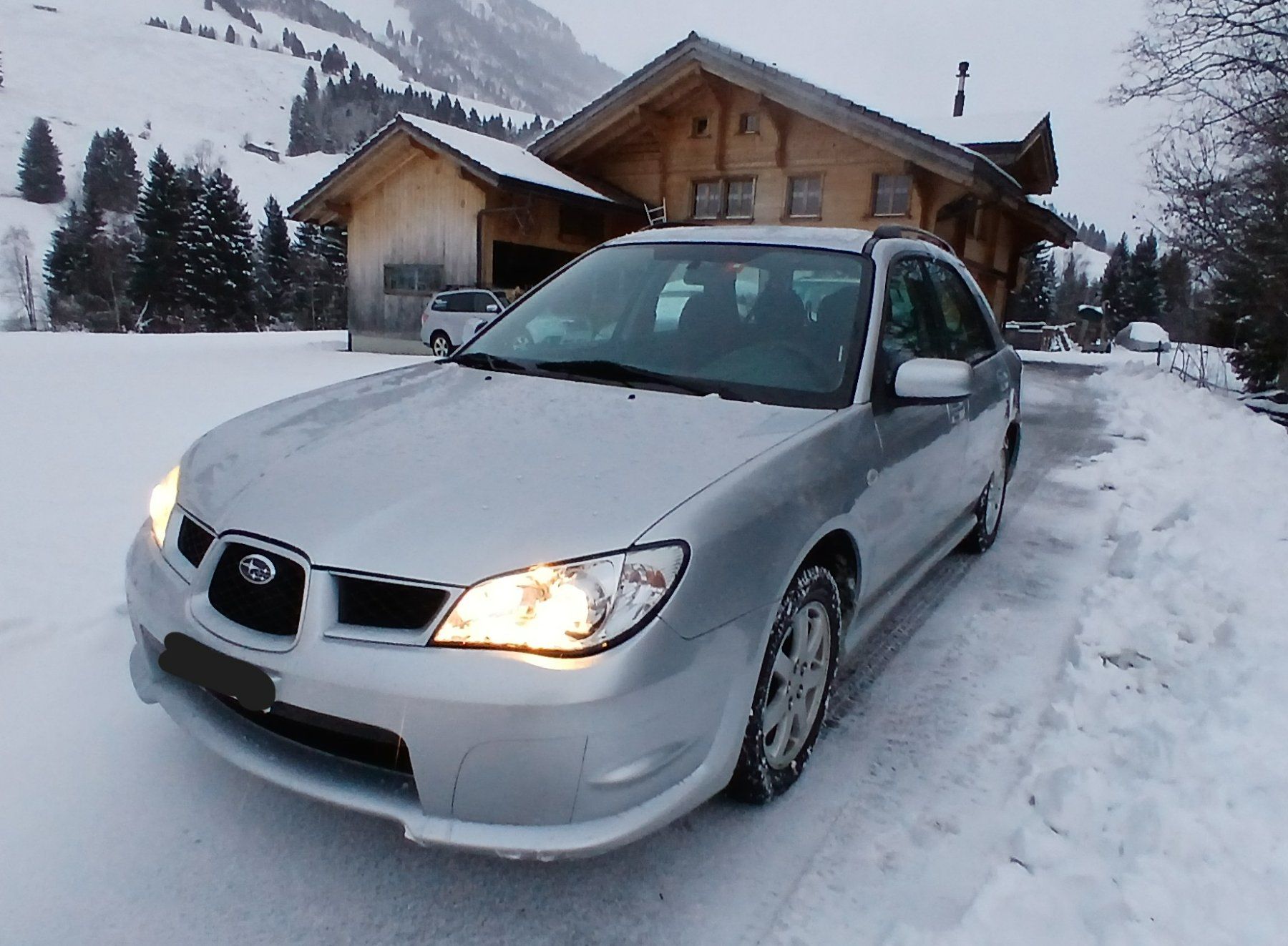 Subaru Automobili: Subaru Impreza 1.5 Motor Kaput – Usato da Achseten venduto da gabrie_l05 1