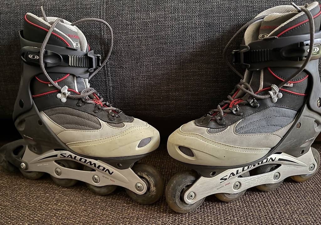 Pattini in linea & Pattini a rotelle: Salomon Inline Skates Grösse 42 2/3 – Usato da Biezwil venduto da rip0505