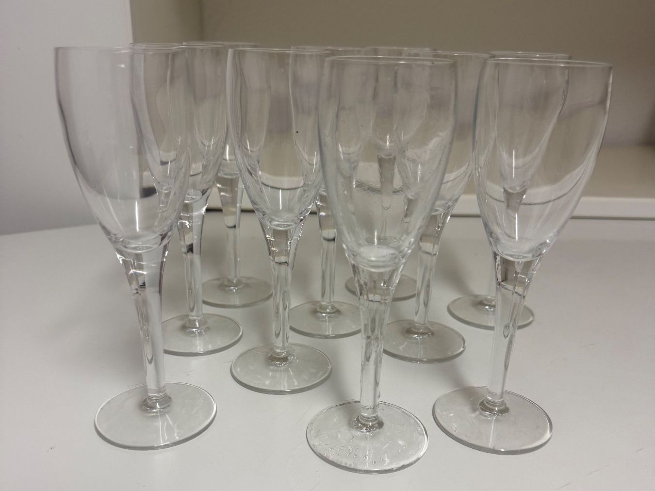 Verres: 10 Champagnergläser neuwertig – D'occasion à Zollikon par dorean