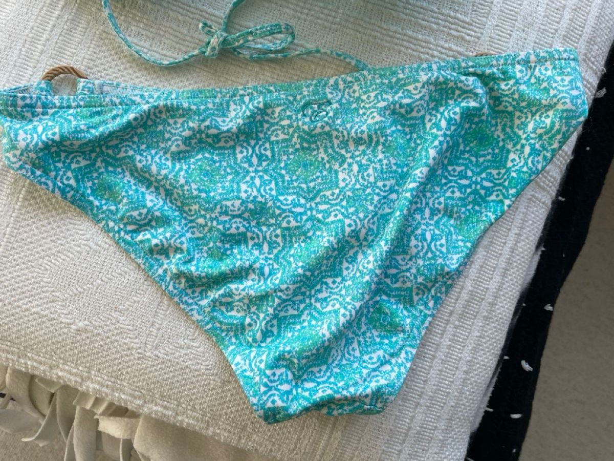 Esprit Costumi da bagno & Bikini: Schönes Bikini ESPRIT 38/  75 B Push up – Usato da Zürich venduto da Pamuk04 4