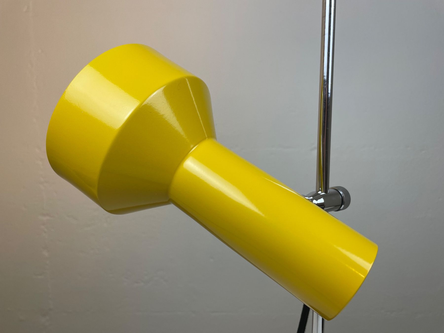 Lampade: Vintage lamp renewed tischlampe – Usato da Genthod venduto da lightyear63 2