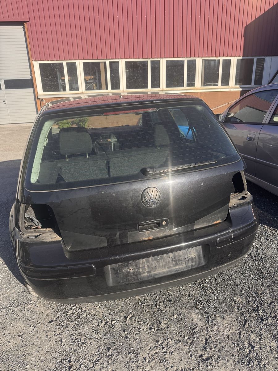 Automobili: Golf 4 1.8  – Usato da Berneck venduto da mik_97nb 3