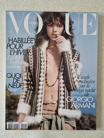 VOGUE Paris N°.909  Août 2010