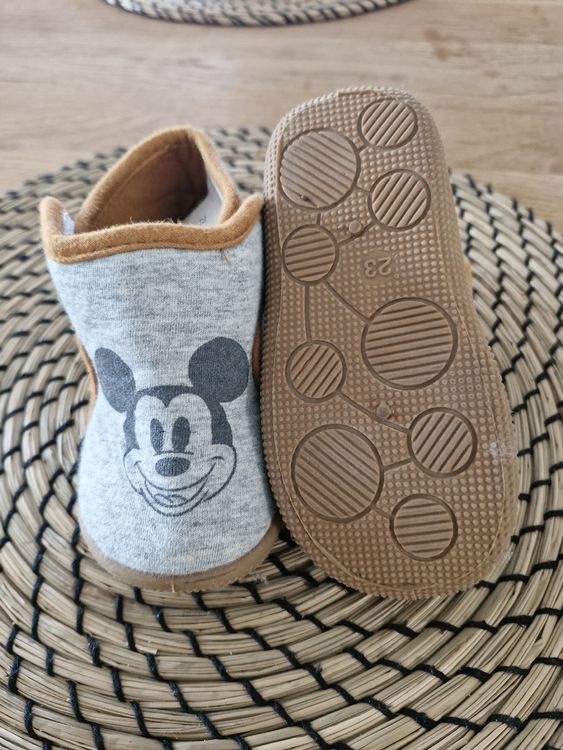 Chaussures garçon: chausson taille 23 – Neuf (Voir description) à Cudrefin par Jnini12 1