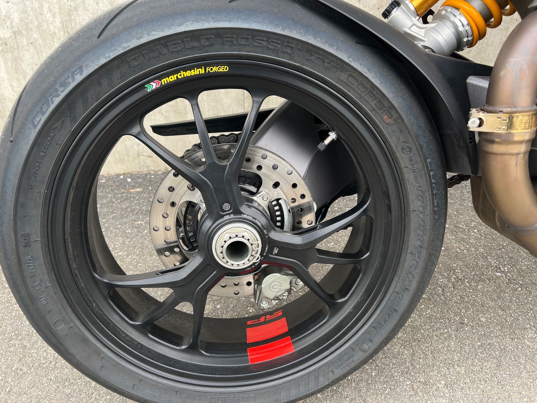 Ducati Strasse: Ducati Hypermotard 950 SP – Gebraucht aus Würenlingen von SaulGoodman1 5