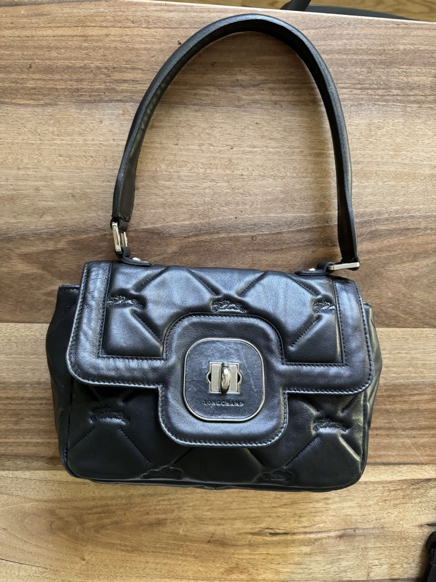 Longchamp Borse da donna: Longchamp Handtasche schwarz – Usato da Thun venduto da winklerthun 1
