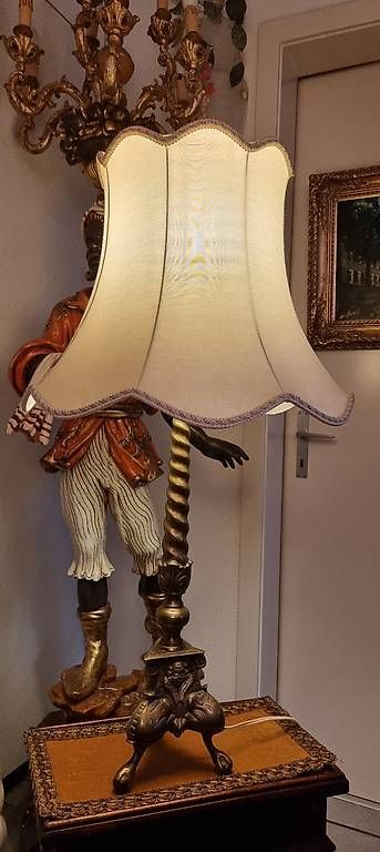 Lampade: Exklusives Stück, Messing Tischlampe – Usato da Kaufdorf venduto da Nati-Nati 9