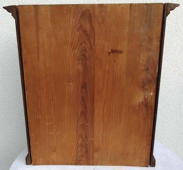 Vetrine: antike, kleine Vitrine, Nussbaum – Usato da Walzenhausen venduto da Hoppala79 2