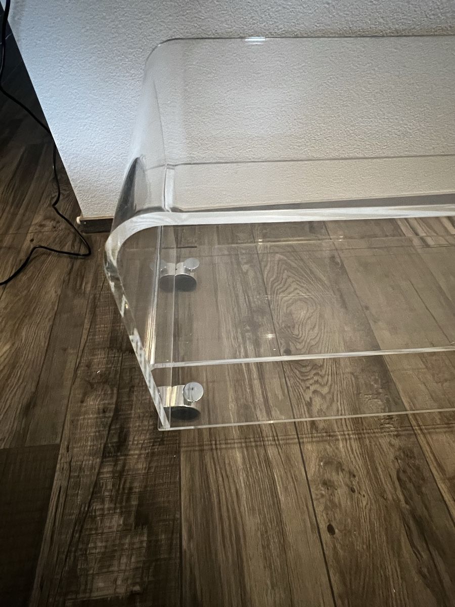 Cassettiere: Plexi/Acrylglas Möbel auf Rollen Sideboard TV-Möbel – Usato da Bürglen TG venduto da Ursajosi 4