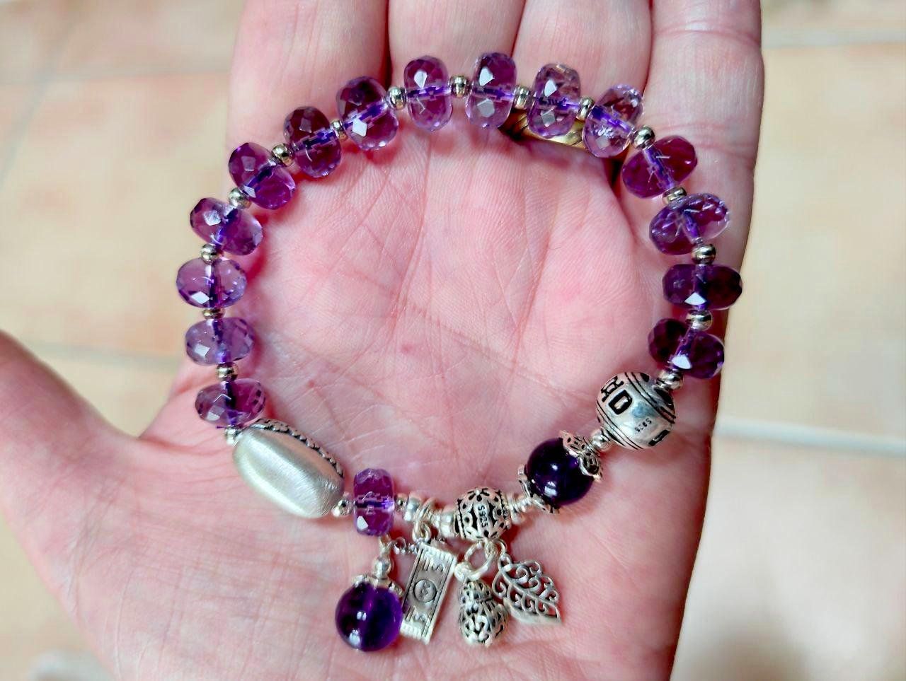 Bracciali & Braccialetti: ST. SILBER 925 ECHT AMETHYSTST. ARMBAND MP 22,8 G. ELAST. – Nuovo (secondo la descrizione) da Weiningen ZH venduto da actera 4