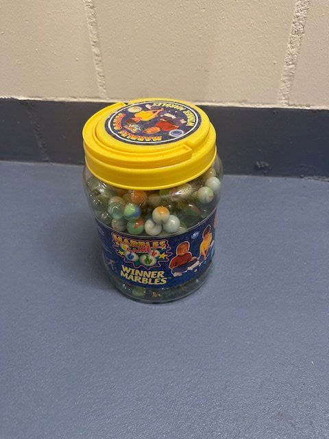 Biglie: Murmelspiel Winner Marbles – Nuovo (secondo la descrizione) da Pfäffikon ZH venduto da thf_rqs2