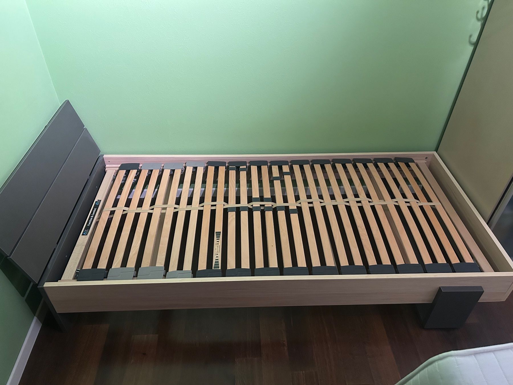 Betten: Kinderbett / Jugendbett – Gebraucht aus Flawil von mau_9hl6
