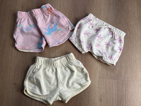 3x Baby Shorts Set