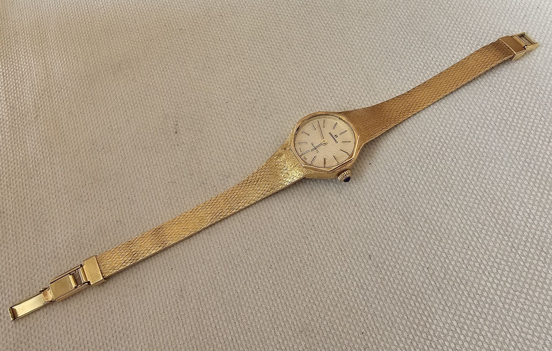 Swiss Orologi: Ermano Vergoldet elegante Damenuhr – Usato da Speicher venduto da Lemore 5