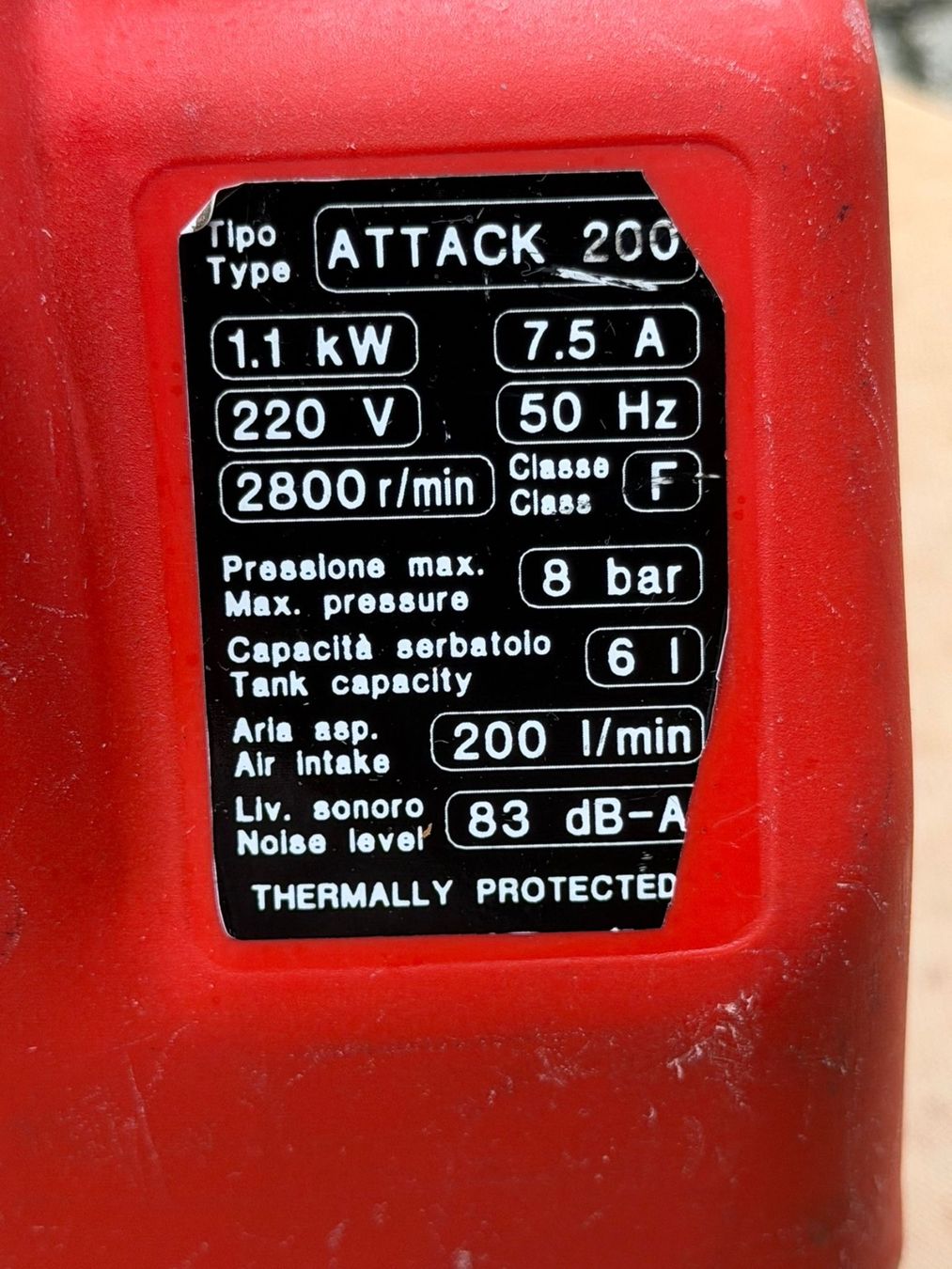 Compresseurs: Kompressor, Fini Airattack – D'occasion à Wattwil par diamant1 5