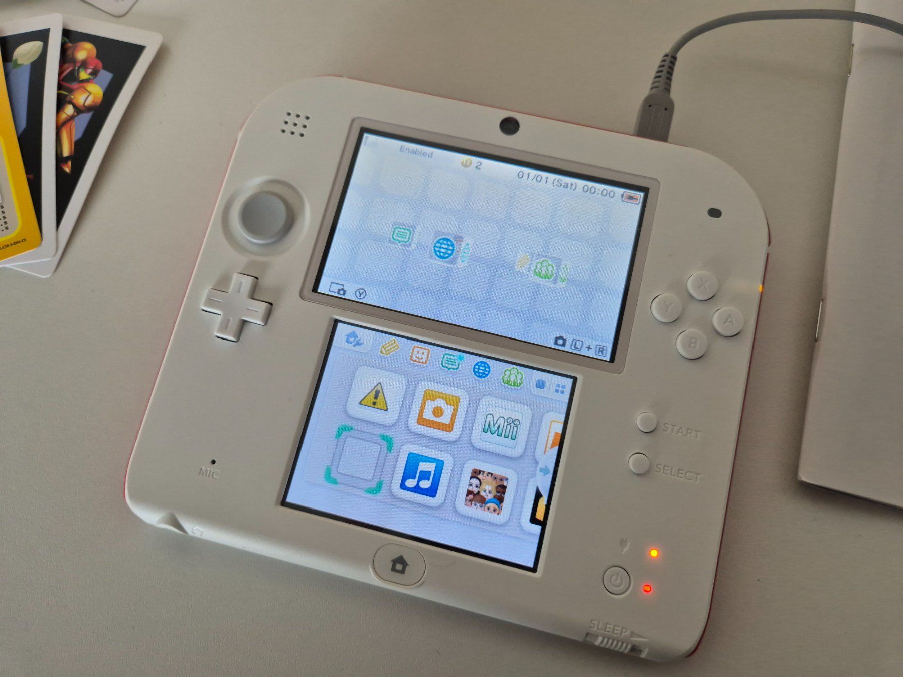 Nintendo Console: Nintendo 2DS Special Edition - Super Mario Bros. 2 Konsole – Nuovo (secondo la descrizione) da Bassersdorf venduto da retrolab 3
