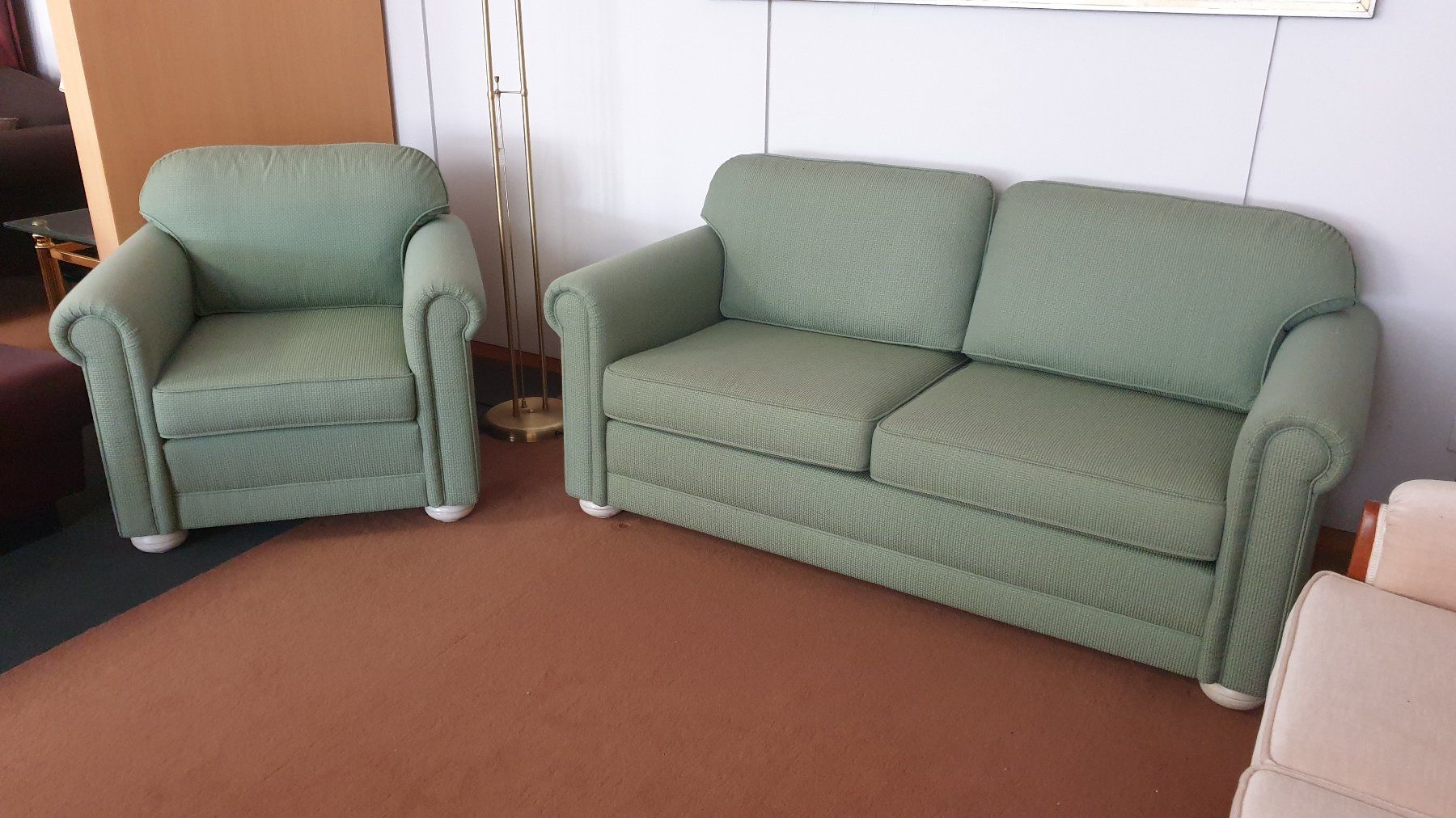 Divani: Sofa und Sessel, gruen, gute Zustand – Nuovo e nell'imballaggio originale da Wigoltingen venduto da buc_962j