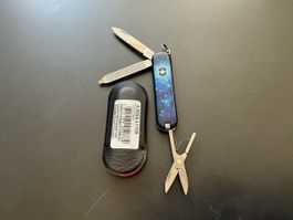 Victorinox Classic LE 2017 „Glimmers“