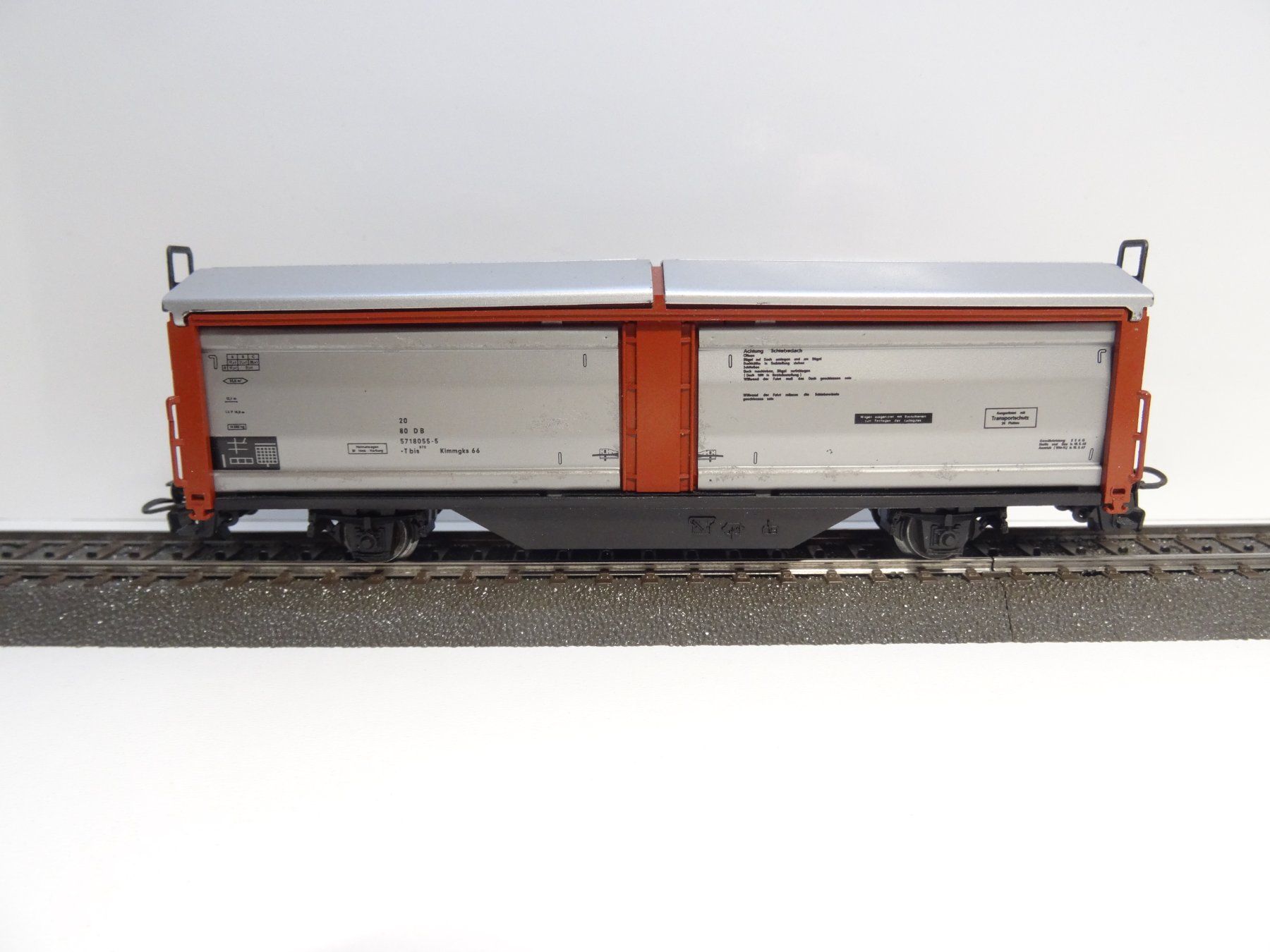 Märklin Modellini di ferrovie: Märklin. H0 4633 Güterwagen – Usato da Hochdorf venduto da Teger02 1