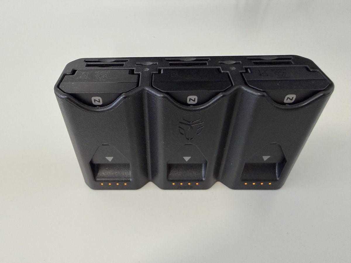 Sony Batterie: SONY NP-FZ100 3x  – Usato da Murten venduto da 0O7 3