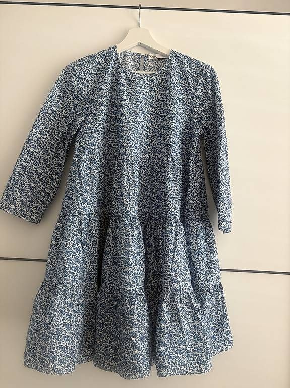 Kleider: Kleid  – Gebraucht aus Zürich von AJO91