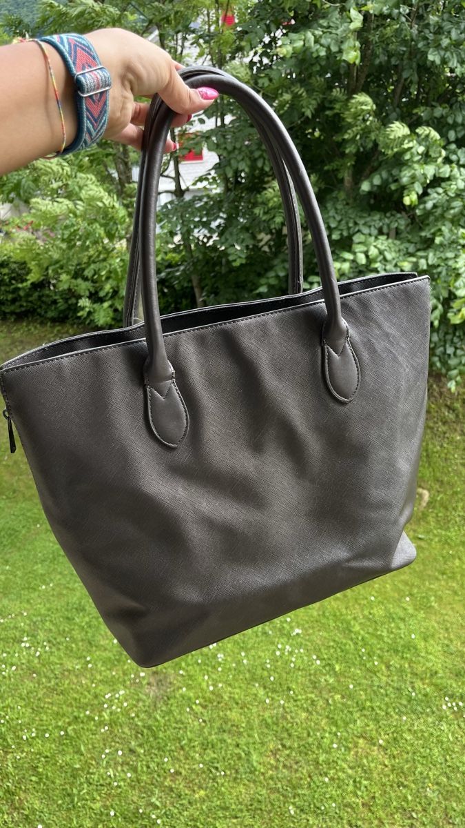 Borse da donna: Elegante Damen Handtasche / Shopper – Usato da Schübelbach venduto da lan_2rdc 1