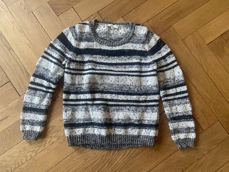 Sandro Strickpullover, Grösse 3, schwarz-weiss gestreift