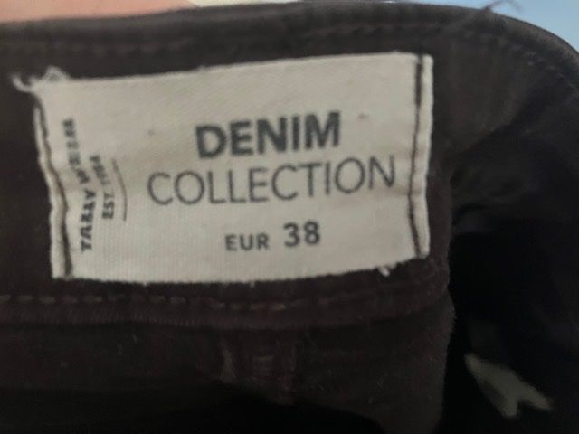 Tally Weijl Jeans: Hose Tally Weijl – Usato da Aathal-Seegräben venduto da daso03 2