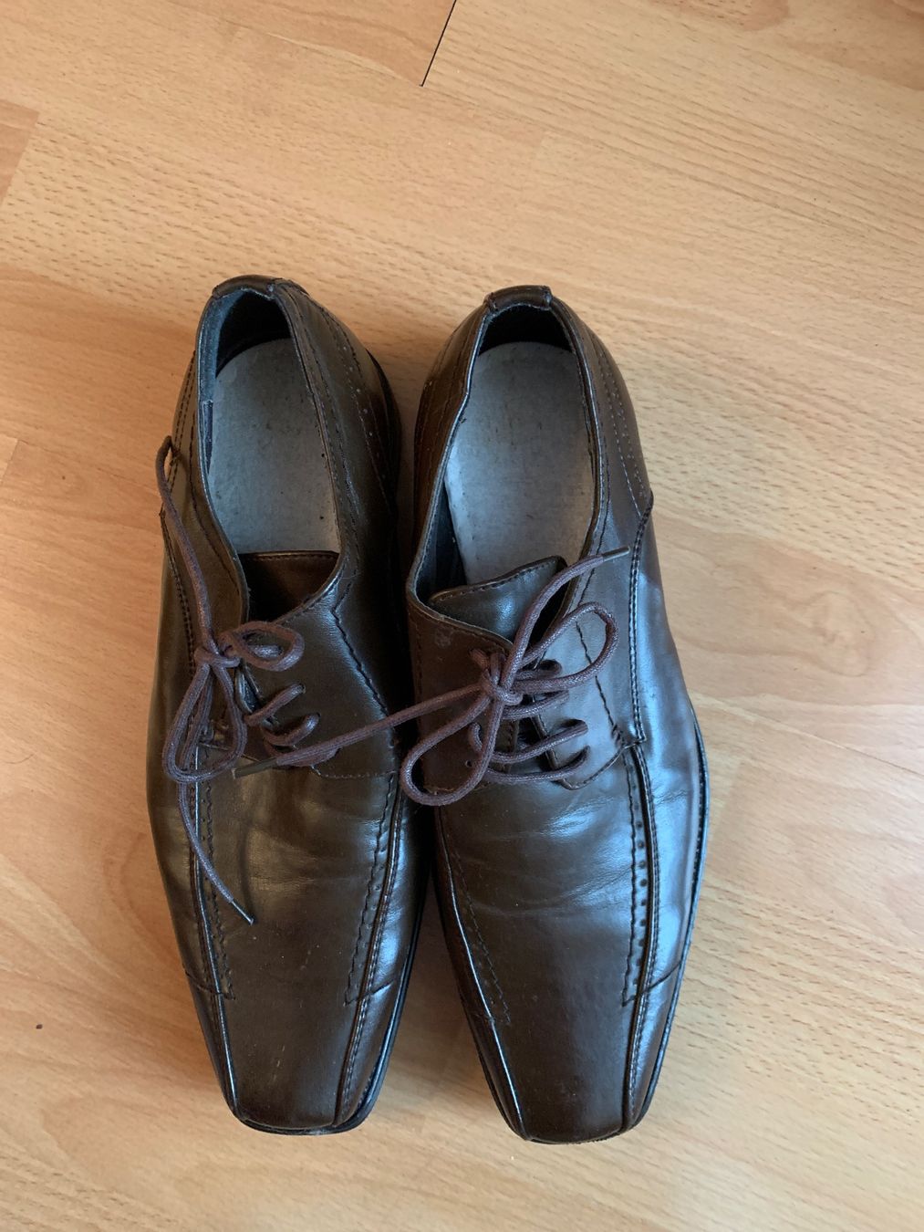 Scarpe da uomo: Chaussures brunes hommes Memphis p. 40 – Usato da MEYRIN venduto da Gwendo10