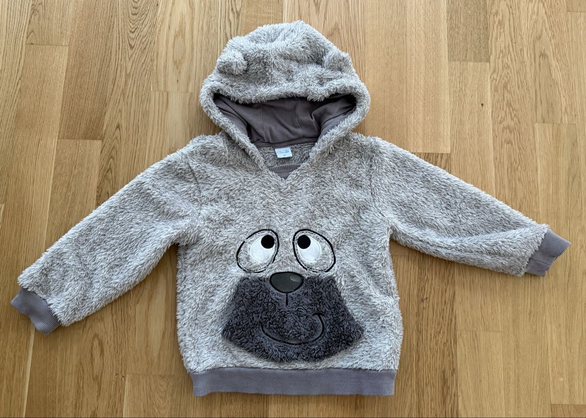 Maglioni & Felpe: Smile - pull à capuche en peluche 🧸 , taille 98 – Usato da Genève venduto da valmath