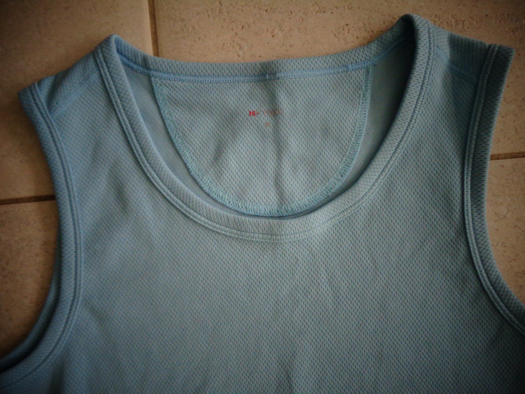 Top: K-TEC SPORT TOP GR.36 – Usato da Rotkreuz venduto da Samballi 1