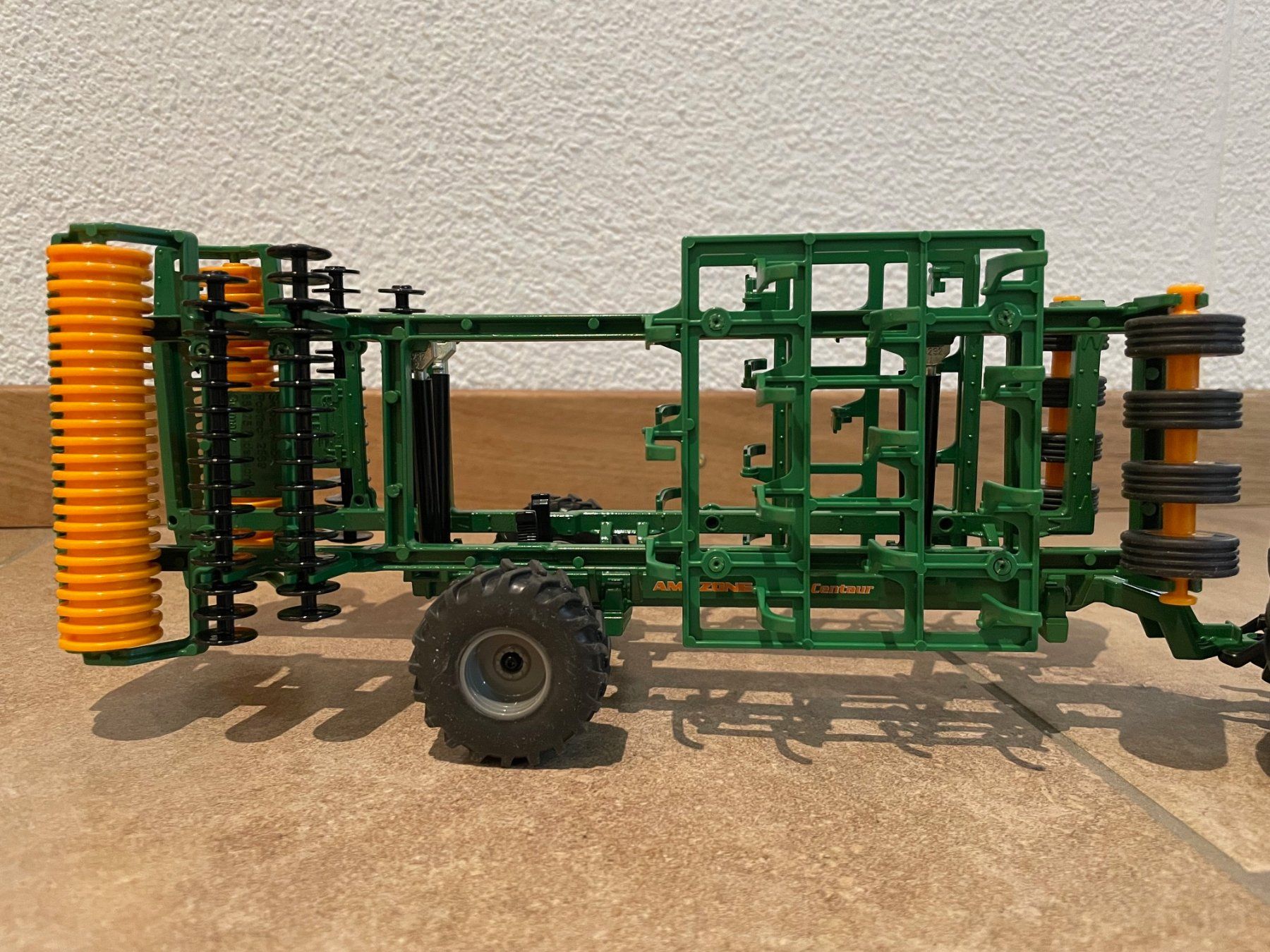 Claas Trattori: SIKU Claas Axion 950 mit Amazone – Nuovo e nell'imballaggio originale da Kreuzlingen venduto da Stefan1150 5