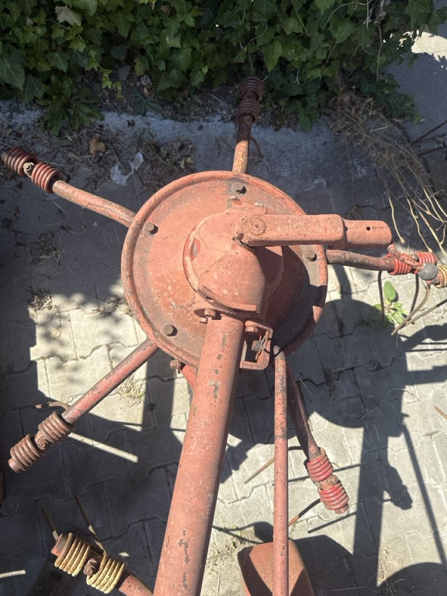 Alle Maschinen: Kreiselheuer – Gebraucht aus Stetten AG von sim_ssy5 1