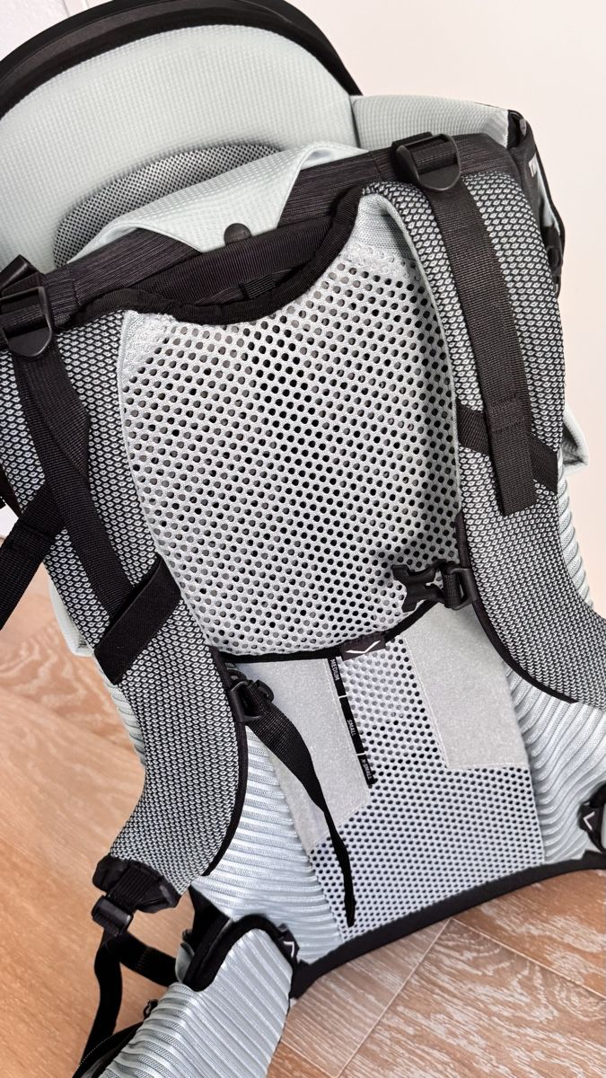 Bauch- & Rückentragen: Thule Sapling Rückentrage + Sling Pack – Neu (gemäss Beschreibung) aus Zürich von Mi_R 7