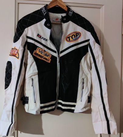 Coole Jacke Grösse XXL Kunstleder Frühling