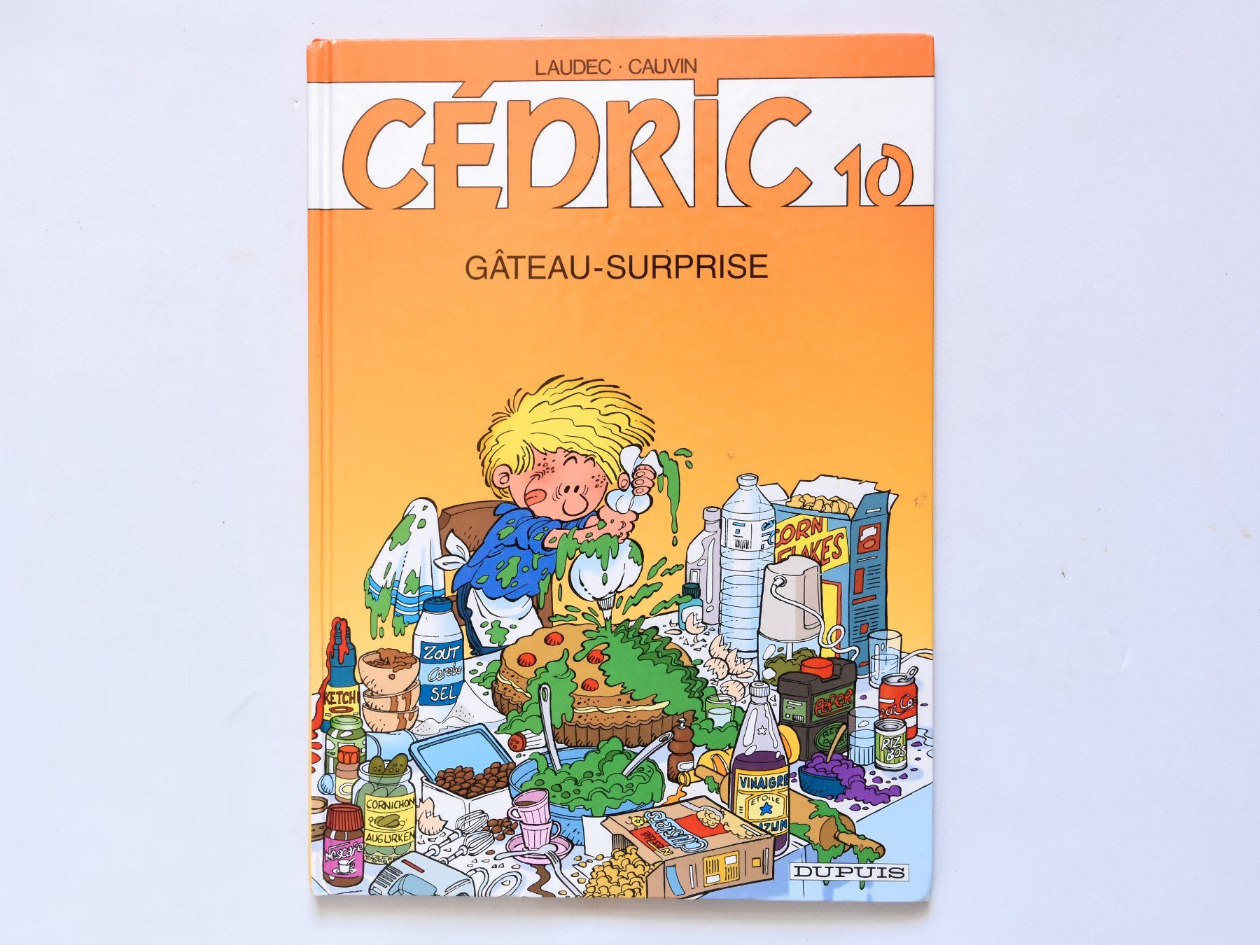 Fumetti: Cédric - Tome 10, Gâteau-Surprise – Usato da Belmont-sur-Yverdon venduto da bichet02