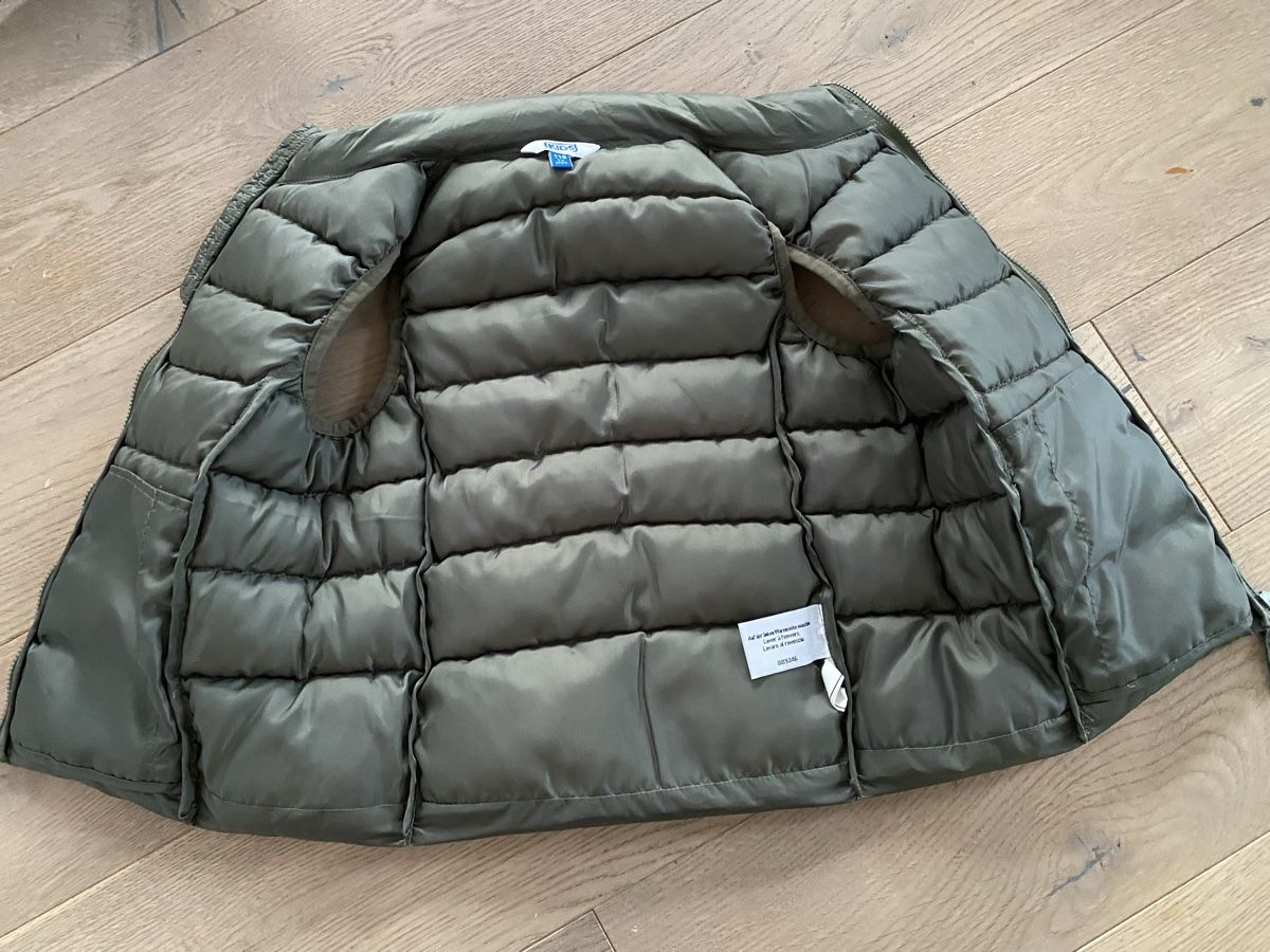 Altro abbigliamento per bambino: Warmes Gilet Grösse 116 – Usato da Lachen/SZ venduto da Flower2 2