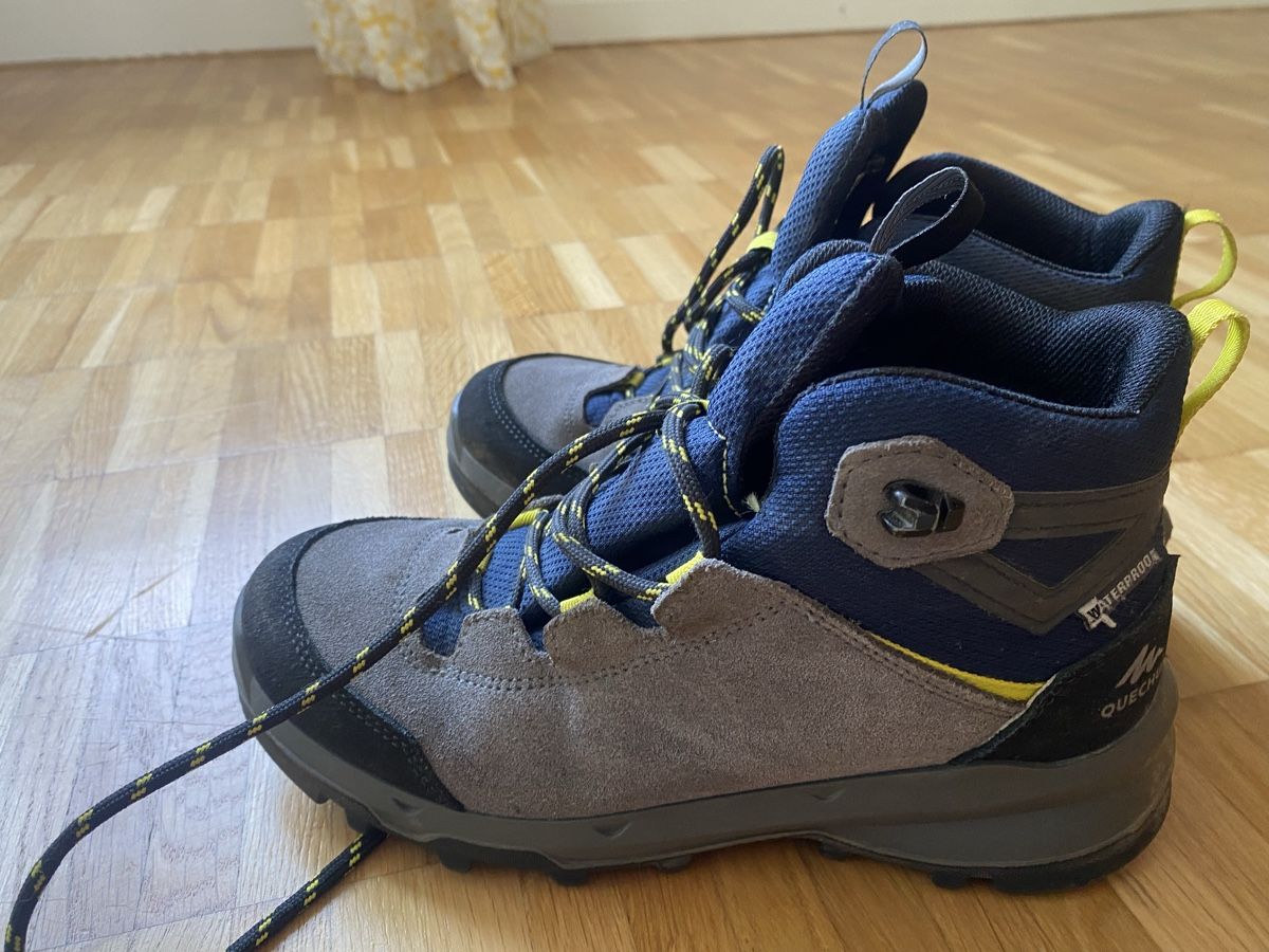 Decathlon Chaussures garçon: Kinderwanderschuhe Grösse 36 – D'occasion à Zürich par zazazoo