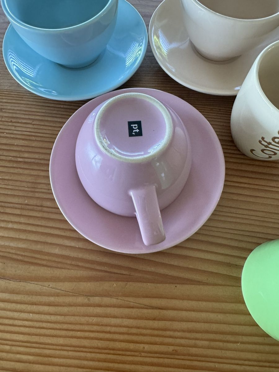Tassen: Kaffeetassenset 6er Set farbig  – Gebraucht aus Lanzenhäusern von Galaa 6