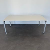 Embru eQ Vierbeintisch 2000x900 mm