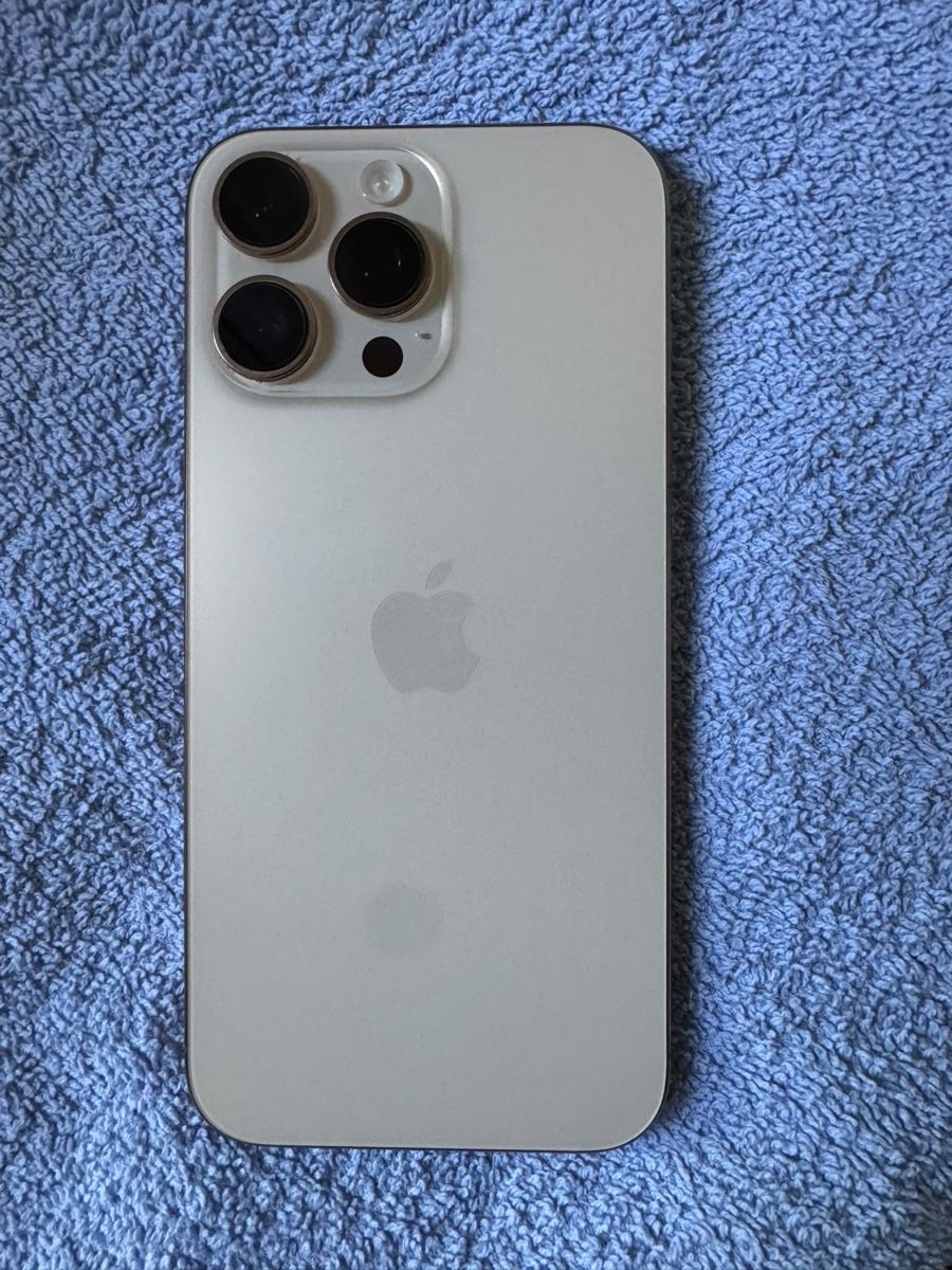 Apple Portables: iPhone 16 pro max 512 go – Neuf (Voir description) à Genève par SkuuSkuu