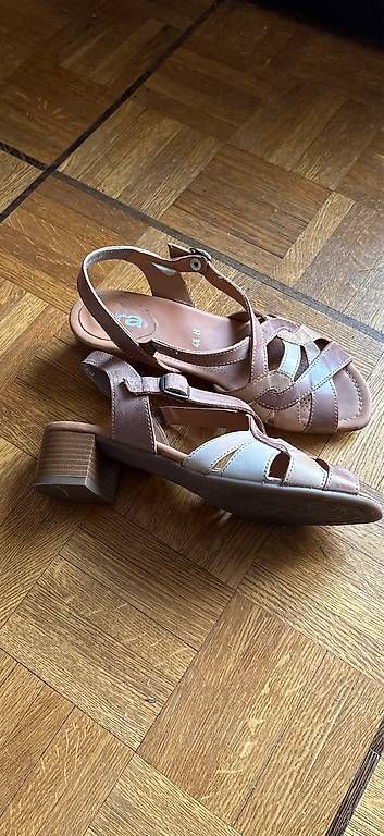 Ara Scarpe da donna: Sandales Ara 37,5 – Usato da Veyrier venduto da Nath9279 1