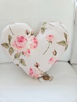Geschenk Herz Kissen Rosenkissen Rosen 38x35cm Shabby Chic