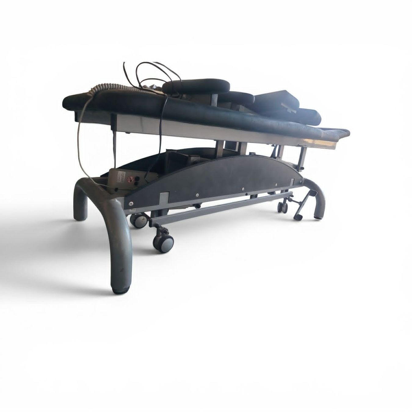 Lettini & sedie per cosmetici: Elektrische Behandlungsliege / Therapieliege / Massageliege – Usato da Möriken AG venduto da S.E.J.J. 6